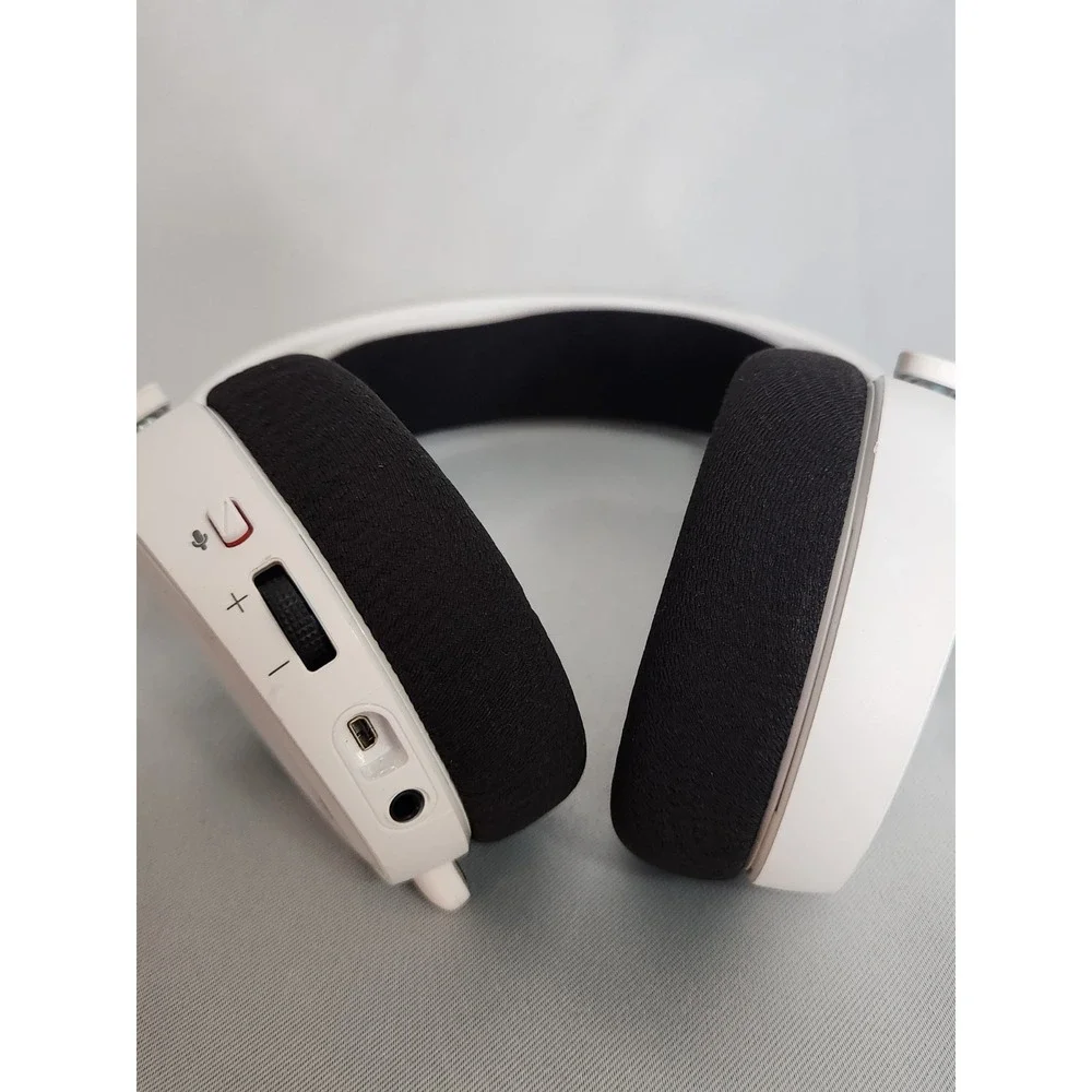 SteelSeries Artis 3 White Wired Gaming Headset Headphones/mic
